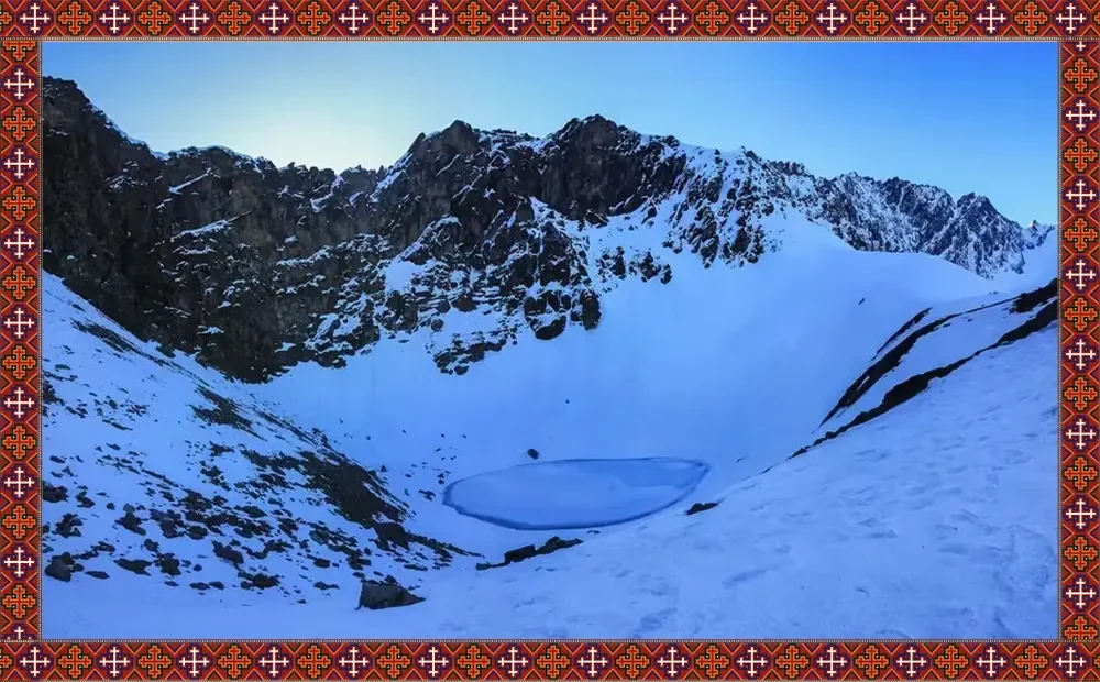 Roopkund Trek, Uttarakhand High-Altitude Himalayan Adventure